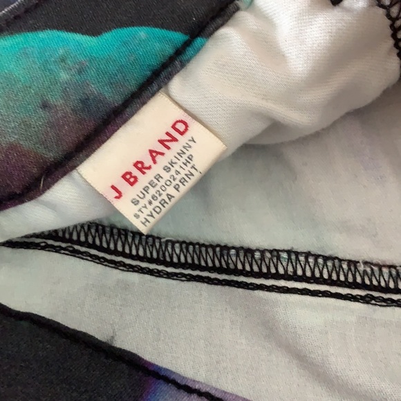 J Brand floral skinny Jean NWOT size 26 stretchy - Picture 4 of 6